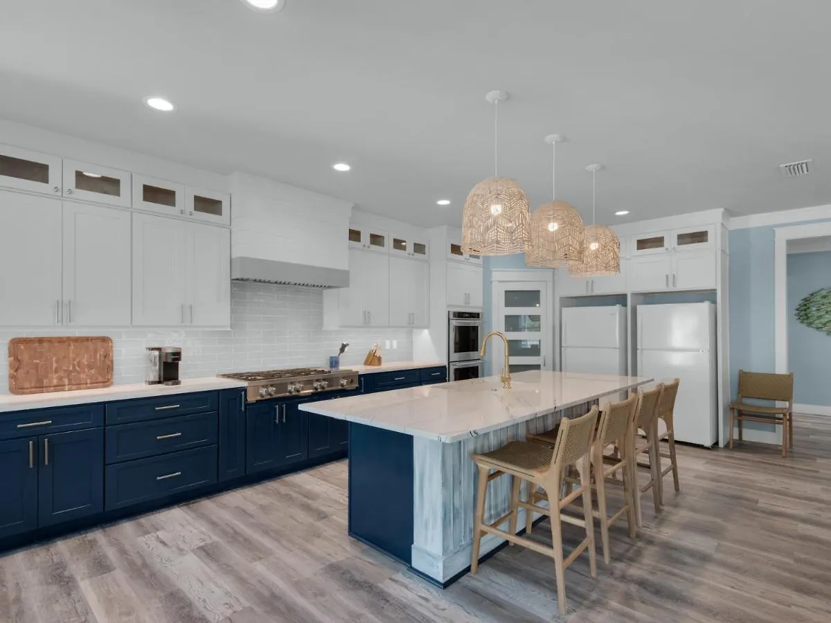 Starboard Side By Newman-Dailey Villa Destin